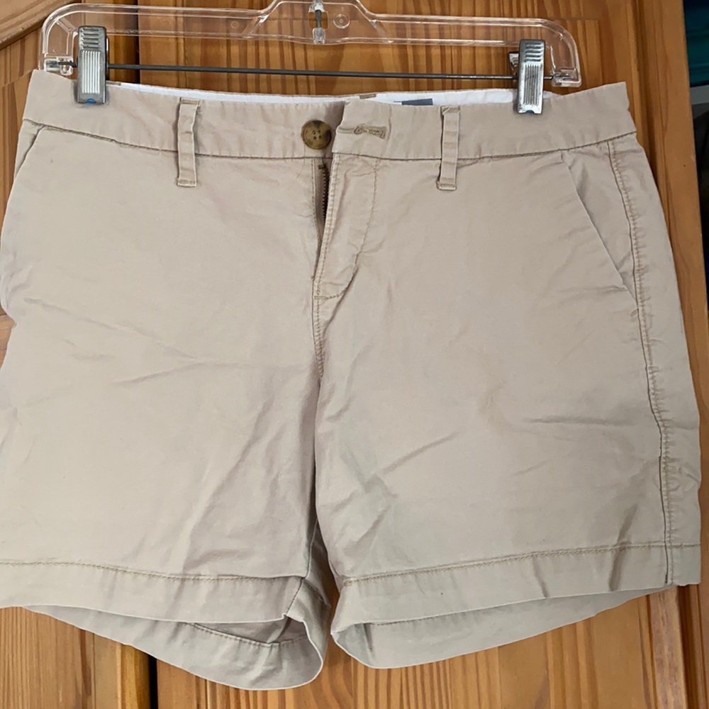 Khaki old navy shorts
